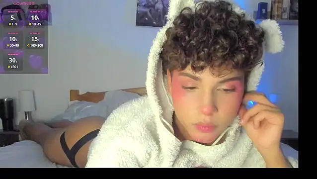 dani angels   online show from April 8, 2026, 5:31 am