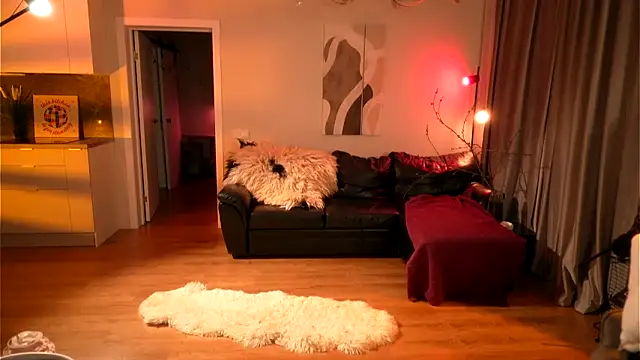 vse sukki online show from April 16, 2026, 2:23 am