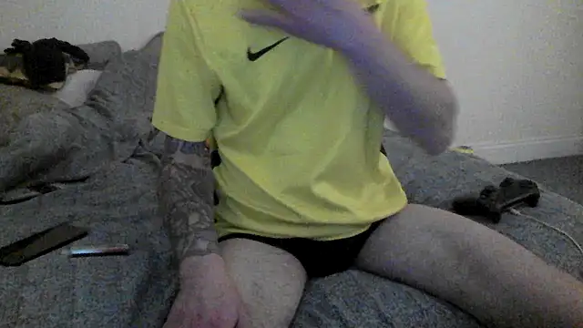 allnaked00 online show from January 9, 2026, 8:16 pm