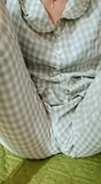 Snapshot of Cihixe1234 chatting on January 22, 2025, 7:35 am Cihixe1234 online show from January 22, 2025, 7:35 am