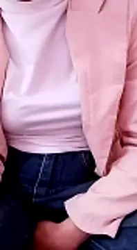 Snapshot of Cihixe1234 chatting on January 23, 2025, 5:13 am Cihixe1234 online show from January 23, 2025, 5:13 am