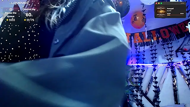 Snapshot of NyxAndria_1 chatting on October 28, 2025, 9:58 pm NyxAndria 1 online show from October 28, 2025, 9:58 pm