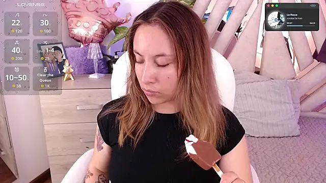 Snapshot of NyxAndria_1 chatting on September 13, 2025, 8:42 pm NyxAndria 1 online show from September 13, 2025, 8:42 pm