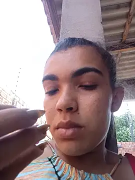 Snapshot of oliveira_k chatting on July 13, 2026, 5:34 pm oliveira k online show from July 13, 2026, 5:34 pm