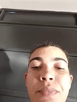 Snapshot of oliveira_k chatting on July 14, 2026, 8:48 pm oliveira k online show from July 14, 2026, 8:48 pm
