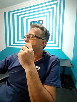 Snapshot of itsmeyes69 chatting on March 3, 2025, 9:26 pm itsmeyes69 online show from March 3, 2025, 9:26 pm