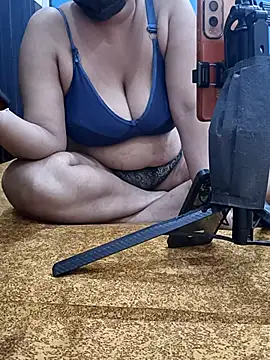 Snapshot of Snehalive chatting on April 8, 2026, 5:31 am Snehalive online show from April 8, 2026, 5:31 am