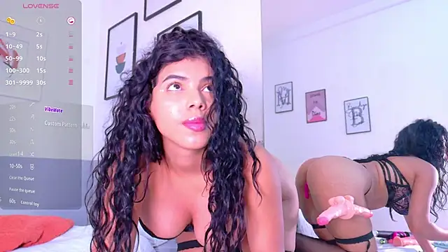 Snapshot of hotiergirl chatting on September 24, 2025, 12:22 pm hotiergirl online show from September 24, 2025, 12:22 pm