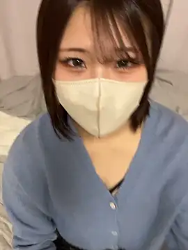 sakuchaaa 2525 online show from February 26, 2026, 2:28 pm