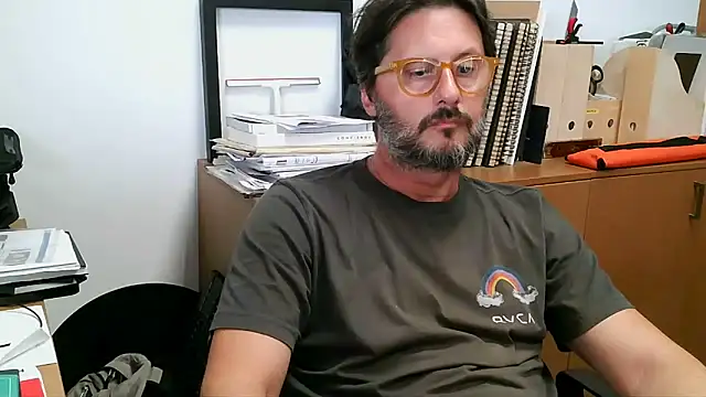 Snapshot of Cellino4 chatting on June 30, 2026, 3:45 pm Cellino4 online show from June 30, 2026, 3:45 pm