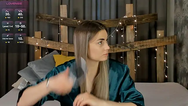 Snapshot of SibleyDryer chatting on February 17, 2025, 1:58 am SibleyDryer online show from February 17, 2025, 1:58 am