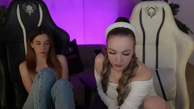 Lika Secret  online show from November 26, 2025, 11:38 pm