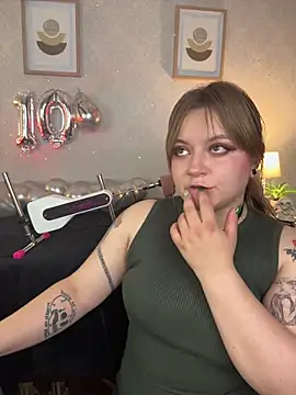 Snapshot of Veronica_simons chatting on January 8, 2026, 10:16 pm Veronica simons online show from January 8, 2026, 10:16 pm