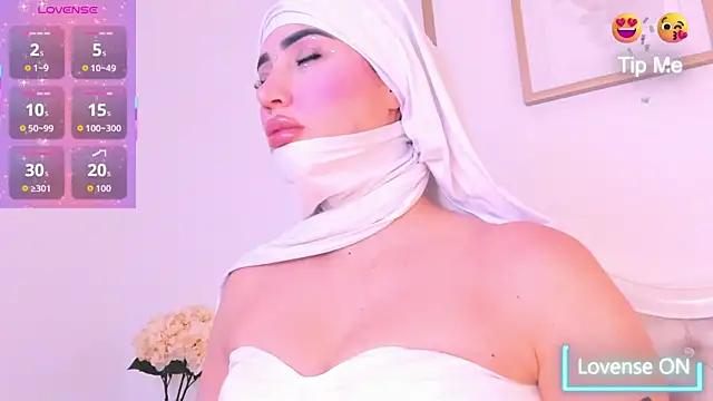 Snapshot of taylorsmiiith_ chatting on February 14, 2026, 8:20 pm taylorsmiiith online show from February 14, 2026, 8:20 pm