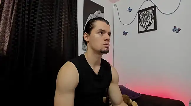 Snapshot of maxi_styles chatting on January 24, 2025, 5:21 pm maxi styles online show from January 24, 2025, 5:21 pm