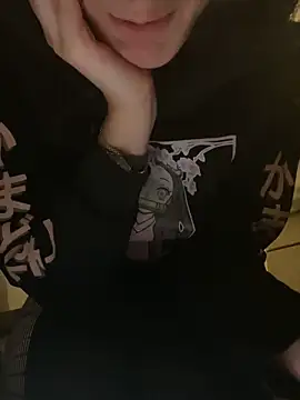 Snapshot of Extremebaddies chatting on February 27, 2025, 6:42 pm Extremebaddies online show from February 27, 2025, 6:42 pm