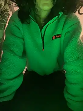 Snapshot of Extremebaddies chatting on January 24, 2025, 10:08 pm Extremebaddies online show from January 24, 2025, 10:08 pm