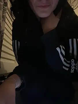 Snapshot of Extremebaddies chatting on February 17, 2025, 5:55 pm Extremebaddies online show from February 17, 2025, 5:55 pm