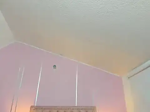 Snapshot of NoaLuxury chatting on March 22, 2025, 7:57 am NoaLuxury online show from March 22, 2025, 7:57 am