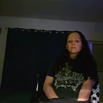 xxxshimmer online show from March 29, 2026, 10:39 am