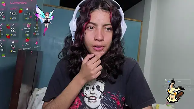 Lovelyamyy online show from October 12, 2025, 3:41 am