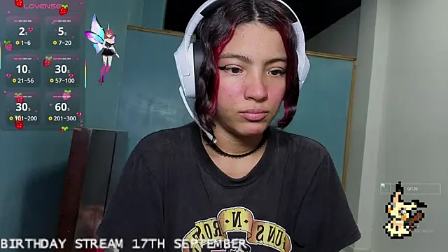 Lovelyamyy online show from September 16, 2025, 7:04 pm