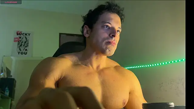 Snapshot of Lucasfit24 chatting on April 23, 2026, 3:13 pm Lucasfit24 online show from April 23, 2026, 3:13 pm