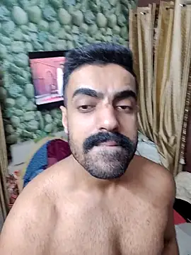 vaibhavchugh38 online show from March 3, 2025, 6:46 pm