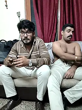 vaibhavchugh38 online show from September 27, 2025, 8:59 pm