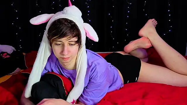 Timothy Fox online show from October 15, 2025, 2:21 am