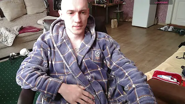 Snapshot of johnny_positive chatting on April 29, 2026, 5:22 am johnny positive online show from April 29, 2026, 5:22 am