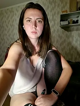 Melenka online show from September 23, 2025, 9:55 pm