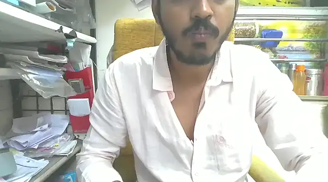 cute modell online show from February 14, 2025, 12:57 pm