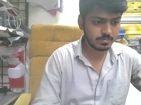 Snapshot of cute_modell chatting on June 6, 2026, 1:38 pm cute modell online show from June 6, 2026, 1:38 pm