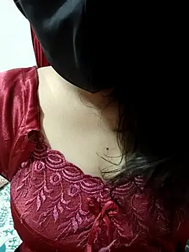 snehasexy online show from February 26, 2025, 6:37 pm