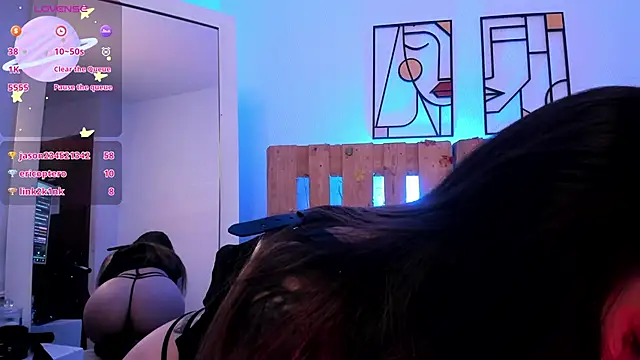 coral jonesss online show from September 19, 2025, 1:48 pm