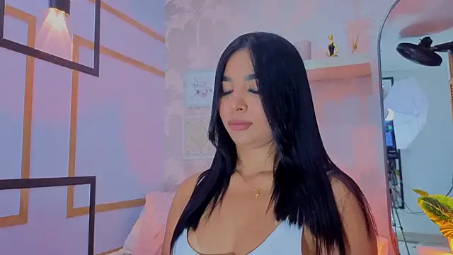 CharlotteGraay online show from February 26, 2026, 7:47 pm