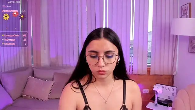 Grace  jones online show from March 11, 2025, 5:13 pm