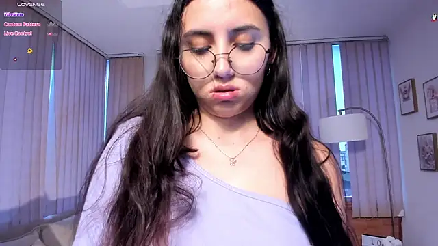 Grace  jones online show from January 16, 2025, 12:09 pm