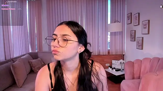 Grace  jones online show from January 23, 2025, 12:30 pm