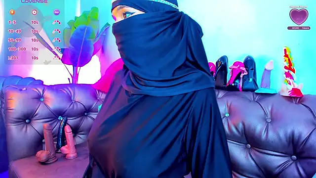 azahara faraah online show from October 6, 2025, 6:08 pm