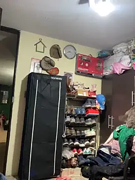 leonardohot1987 online show from February 25, 2025, 4:57 am