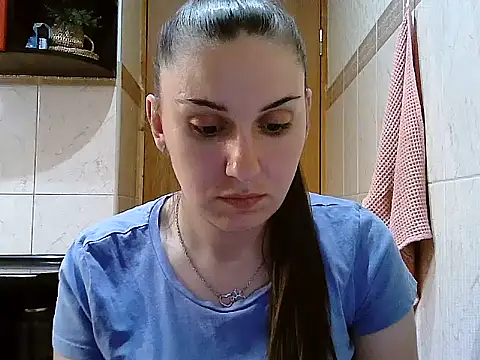 Yuliia30 online show from June 2, 2026, 4:07 pm