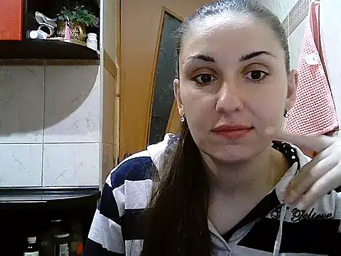 Snapshot of Yuliia30 chatting on September 27, 2025, 3:40 pm Yuliia30 online show from September 27, 2025, 3:40 pm