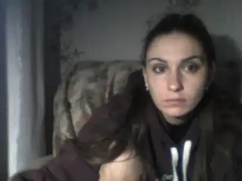 Snapshot of Yuliia30 chatting on February 21, 2025, 3:32 pm Yuliia30 online show from February 21, 2025, 3:32 pm