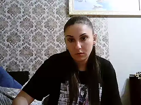 Snapshot of Yuliia30 chatting on September 14, 2025, 1:22 pm Yuliia30 online show from September 14, 2025, 1:22 pm