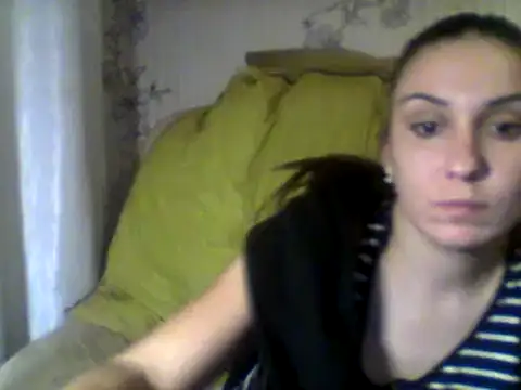 Snapshot of Yuliia30 chatting on February 9, 2025, 5:11 pm Yuliia30 online show from February 9, 2025, 5:11 pm