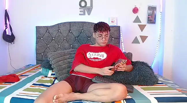 andrew willyams online show from March 16, 2025, 6:34 pm