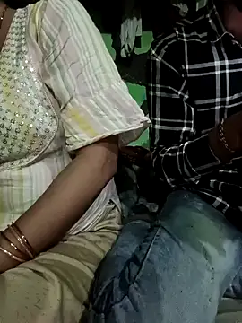 Snapshot of tanvi-cpl2 chatting on January 12, 2025, 5:22 pm tanvi-cpl2 online show from January 12, 2025, 5:22 pm