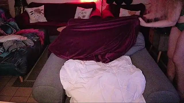 Snapshot of Miss_luxiole chatting on November 14, 2025, 5:44 am Miss luxiole online show from November 14, 2025, 5:44 am